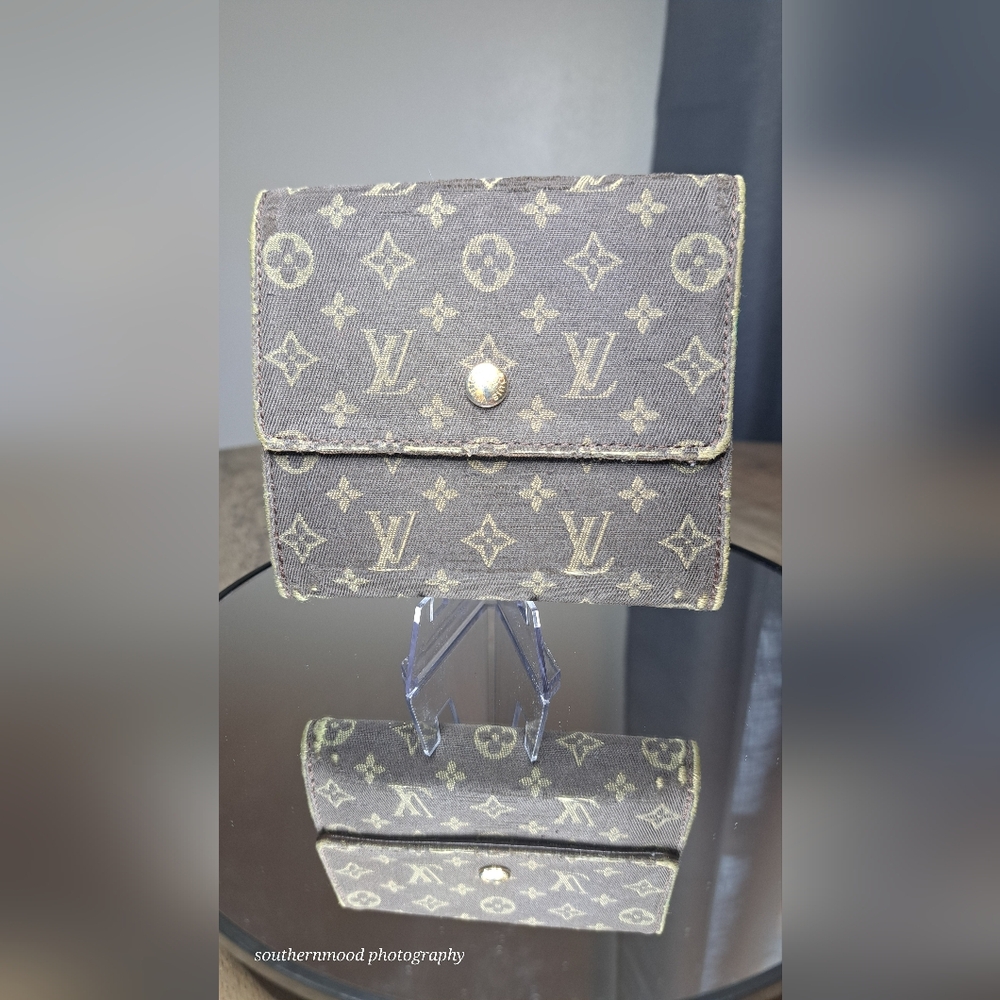 Louis Vuitton Brown Monogram Canvas Wallet with Gold-Tone Snap